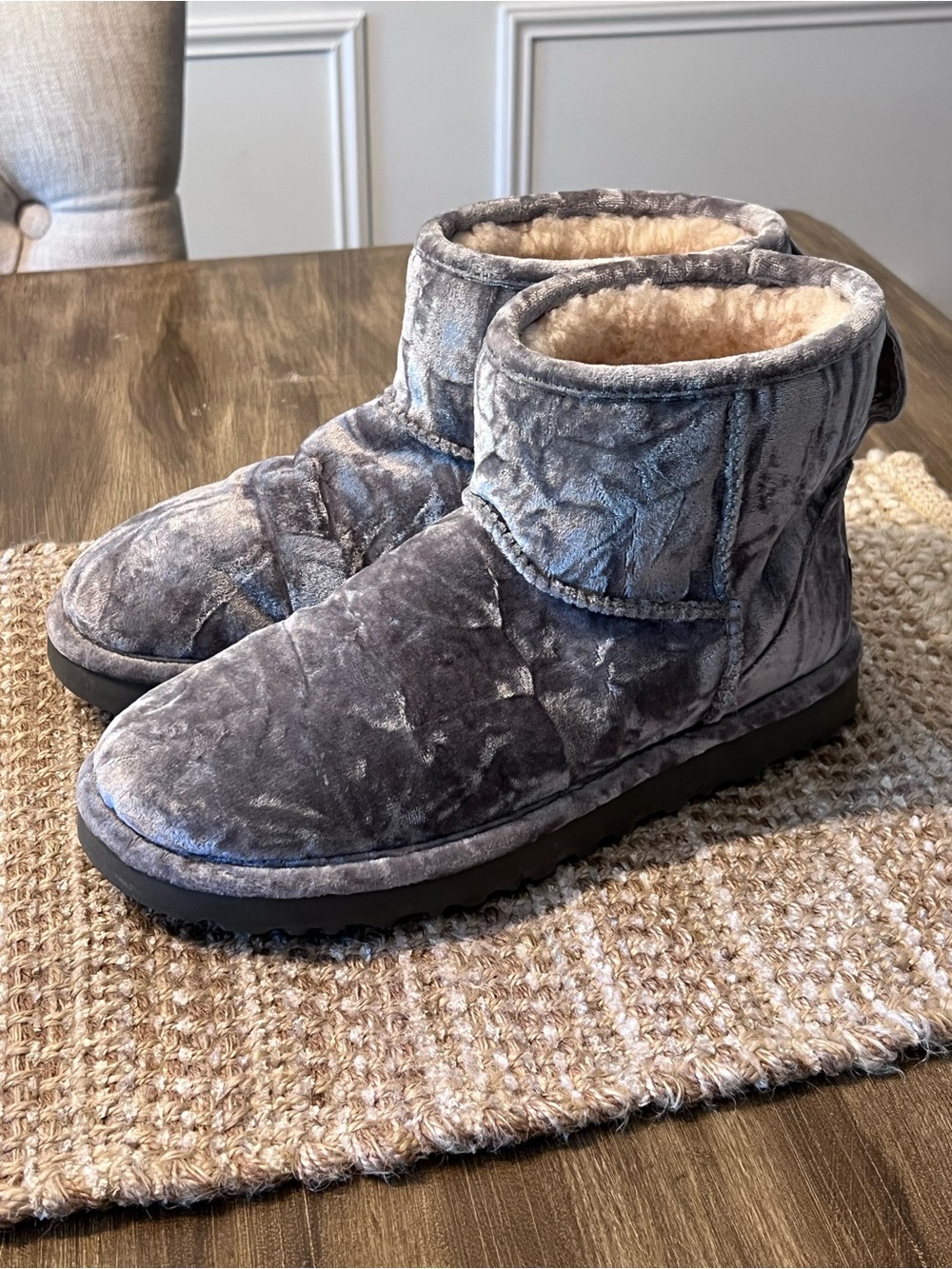 UGG Mini Crushed Velvet Boots Gray/Silver 8